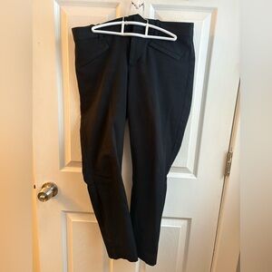 GAP Women’s Black Skinny Ankle Dress Pants